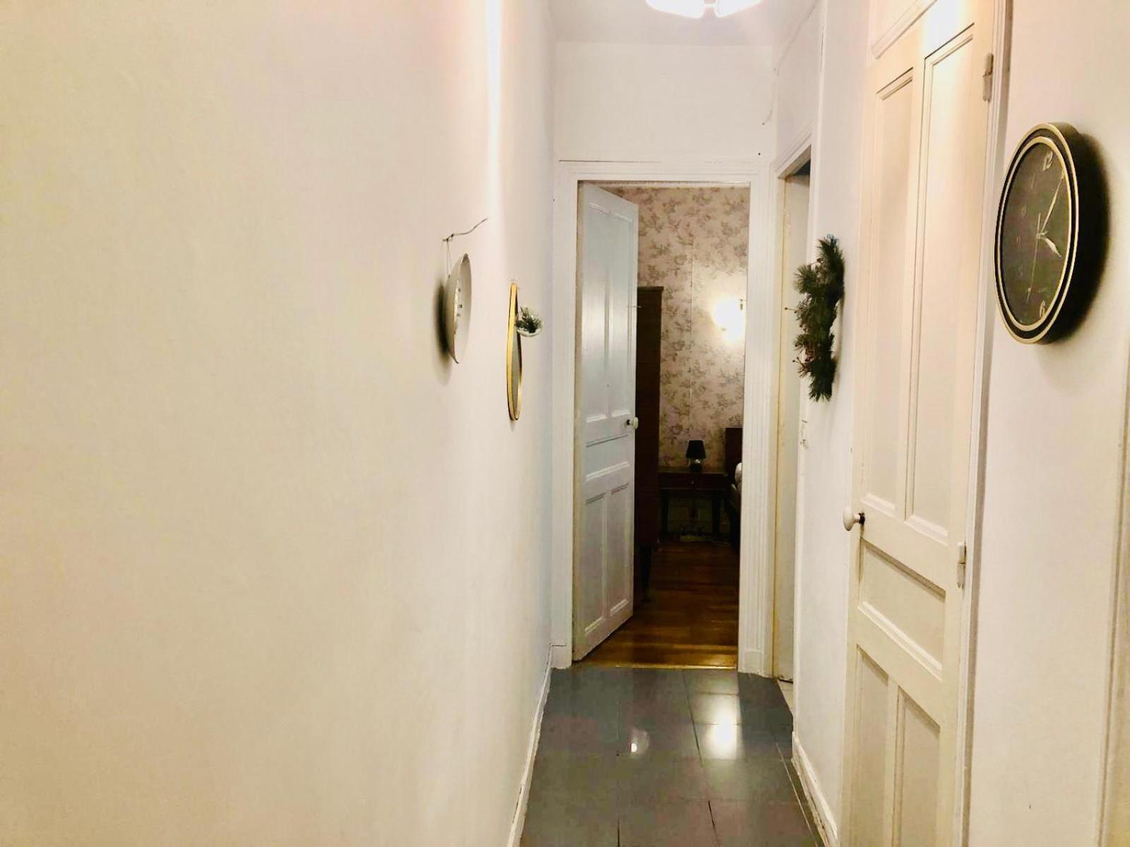 Bed & Breakfast Sur Proche Porte De Versailles Parijs